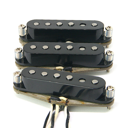 Low output Stratocaster® style pickup set