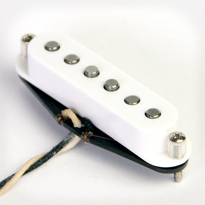Regular Output Stratocaster® Style middle pickup